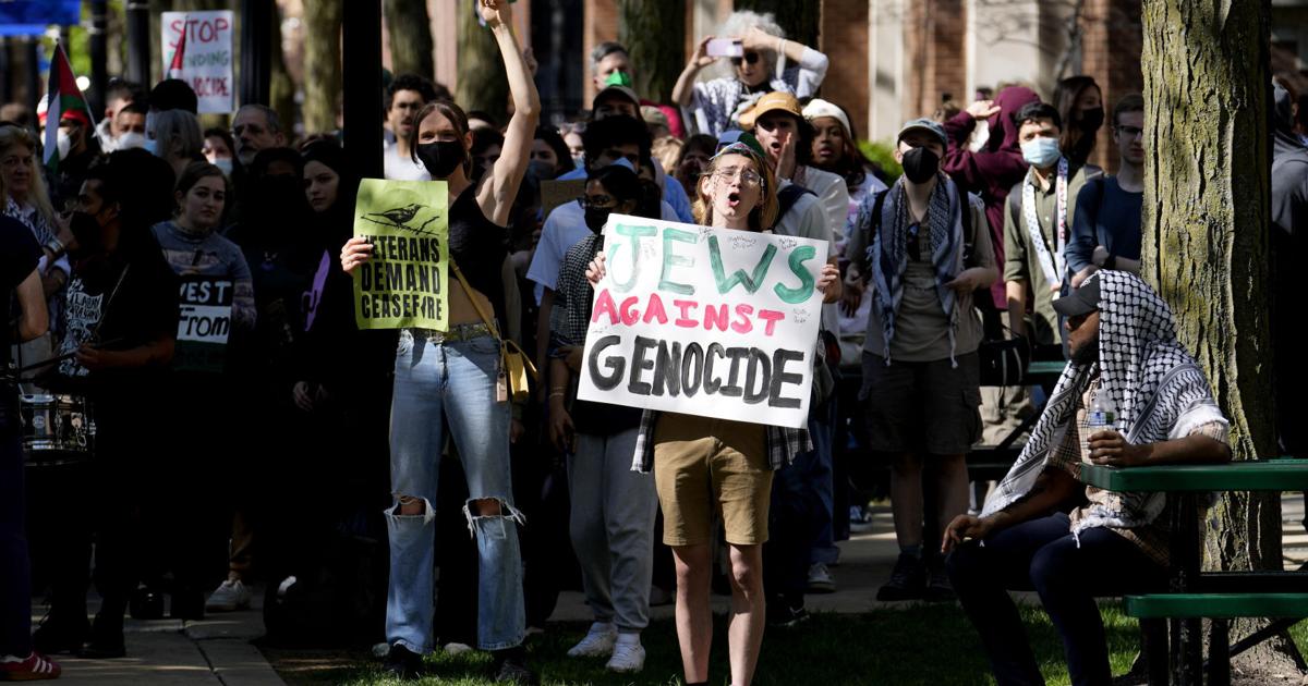 Trump administration illegally targeted pro-Palestinian protesters, judge rules
