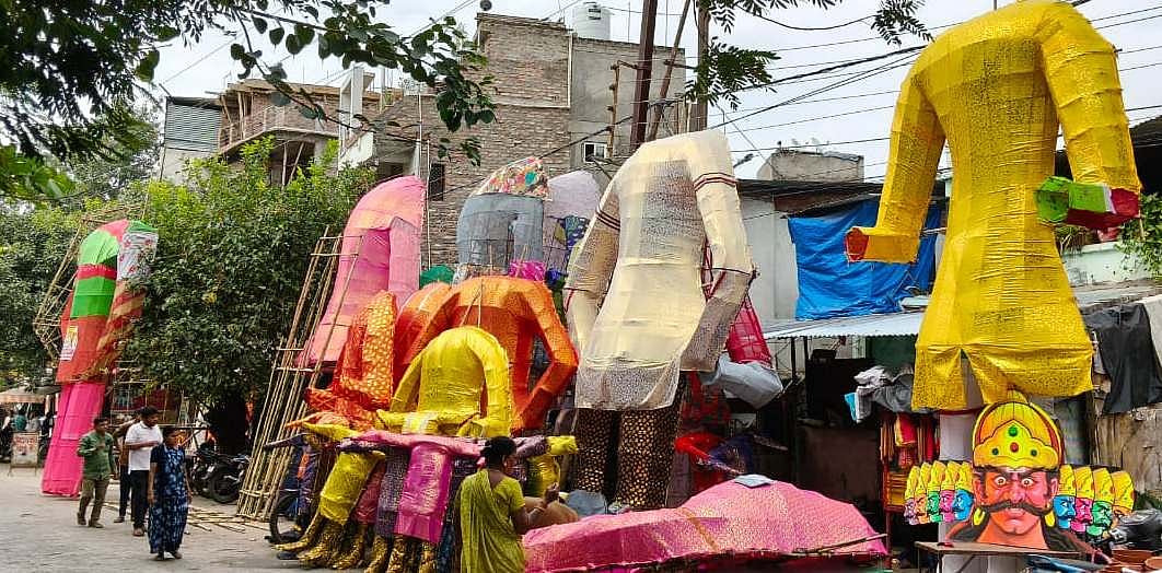 Ravana Market Booms Ahead Of Dussehra In Indore