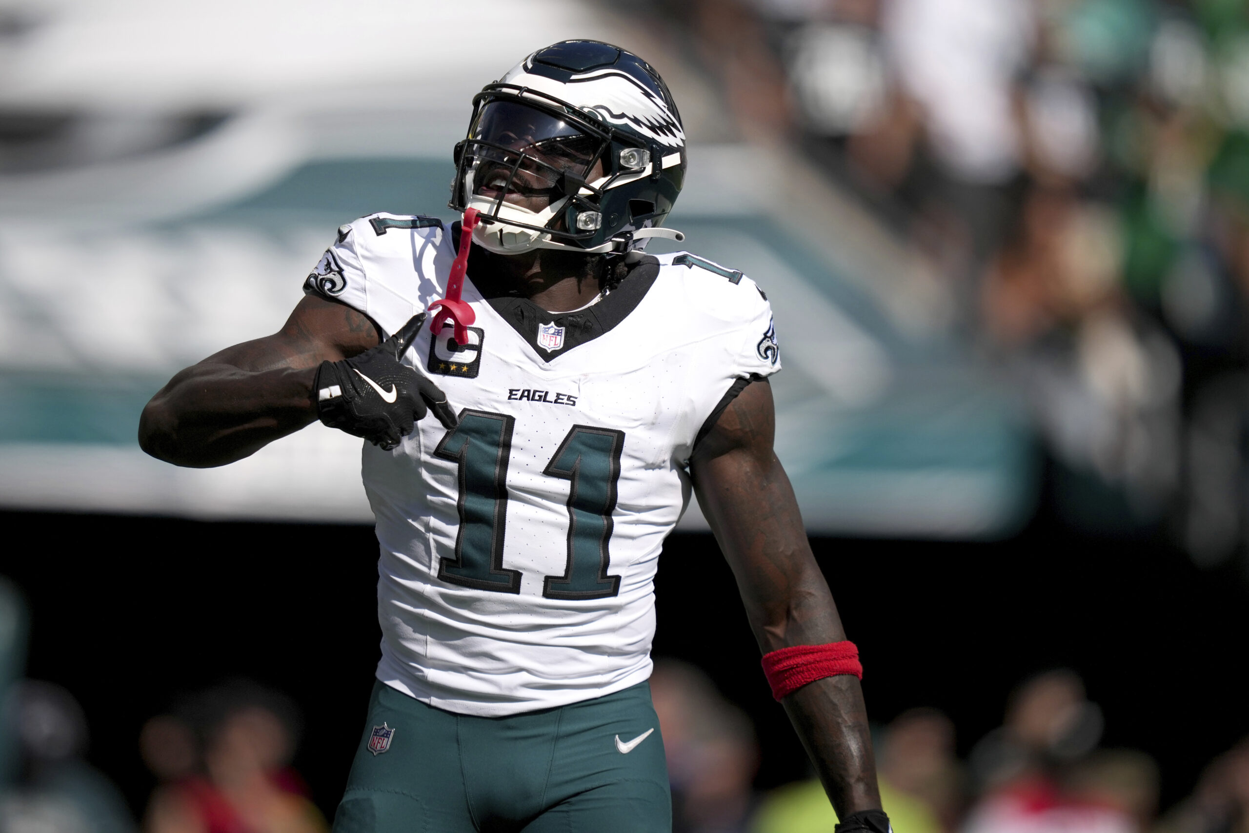 A.J. Brown addresses his ominous Eagles social media post