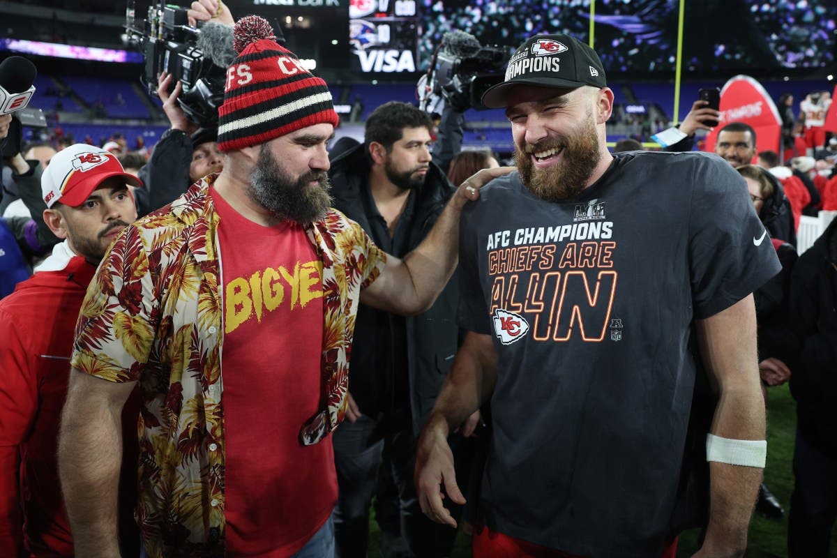 Jason Kelce Says He ‘Loves Canada’ After Backlash Over Blue Jays Comment