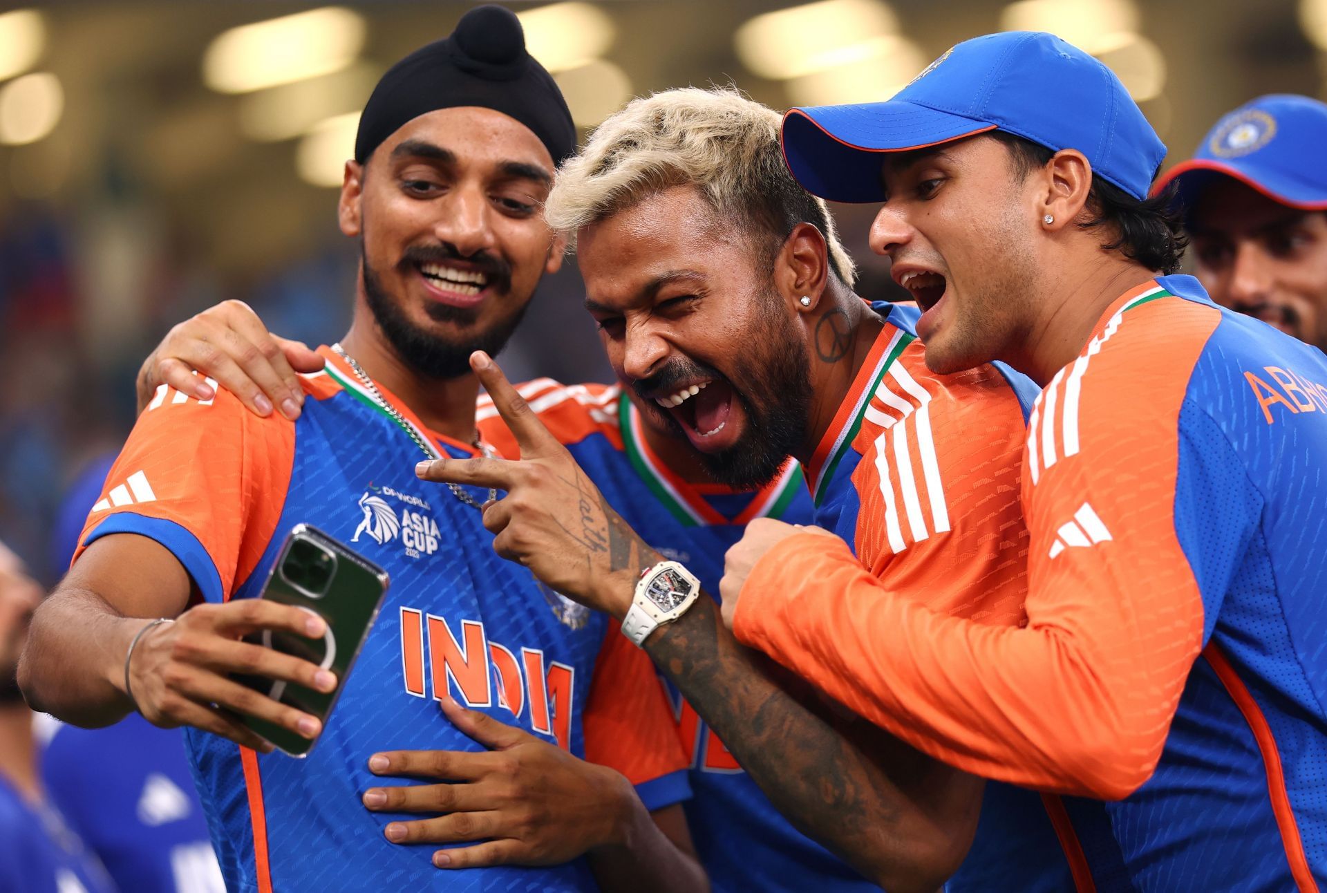 Team India star purchases new Mercedes Benz car, poses with family post AUS vs IND 2025 T20Is [In Pictures]