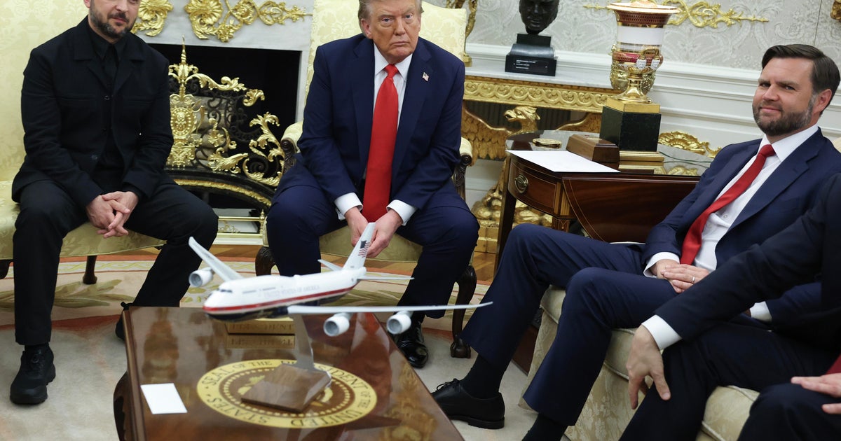 U.S., Ukrainian officials discussing bringing Zelenskyy to U.S., sources say