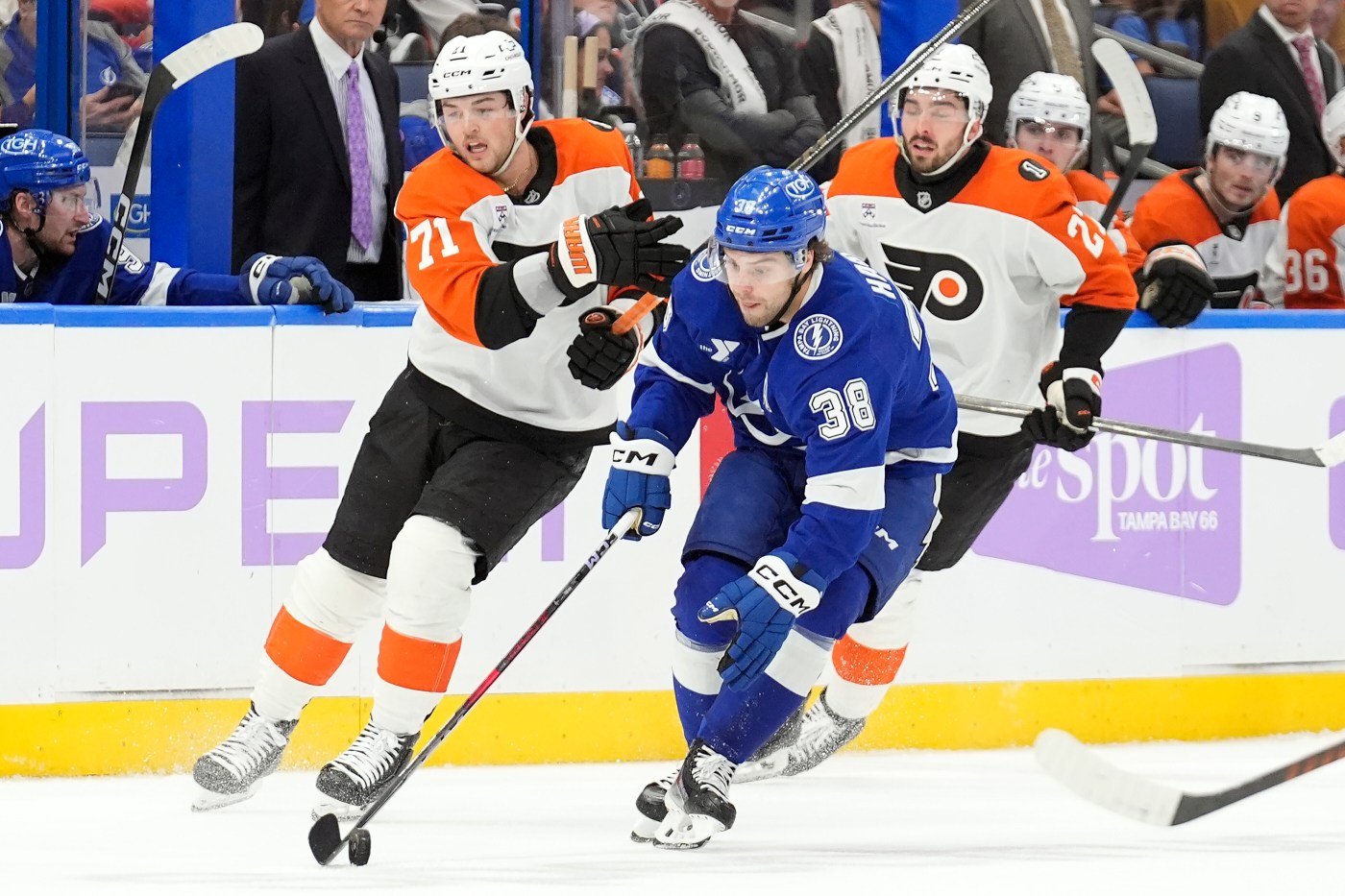 Vasilevskiy and Hagel lead Lightning to home win over Flyers